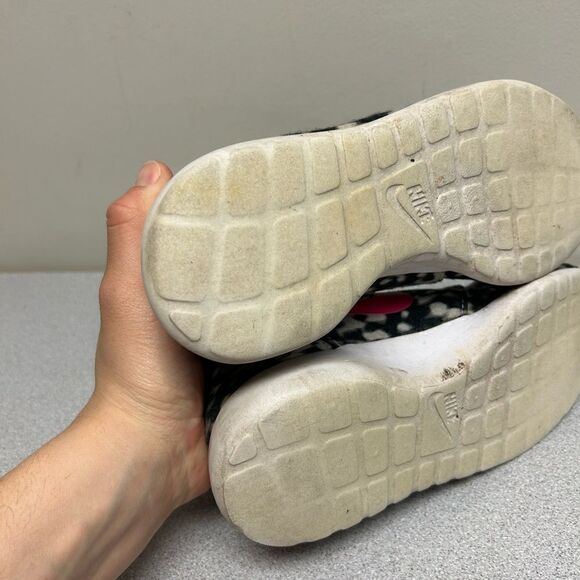 Nike Womens Roshe Run 616841 995 Size 8.5 cheetah print leopard print - Picture 6 of 8